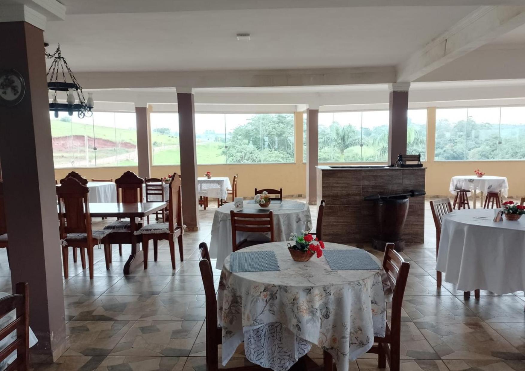 Hotel Avenida Pardinho Eksteriør billede